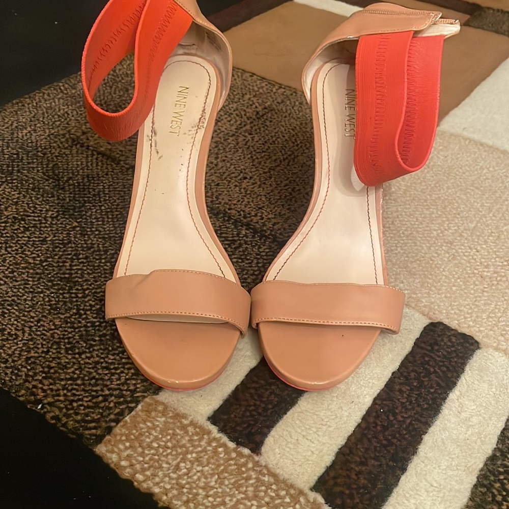 Heels - Picture 2 of 5